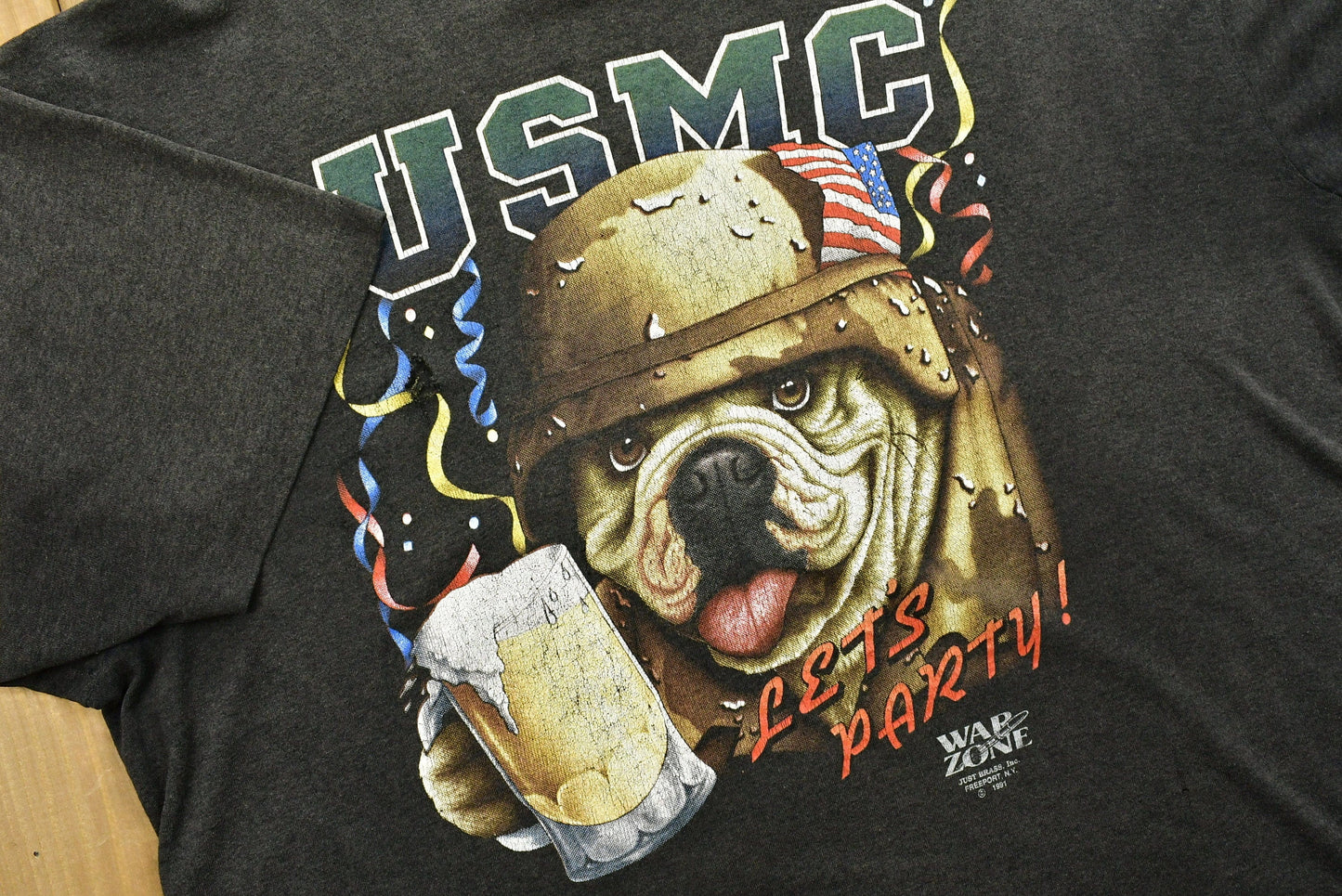 Vintage 1991 USMC War Zone 3D Emblem T-Shirt from propervintagecanada