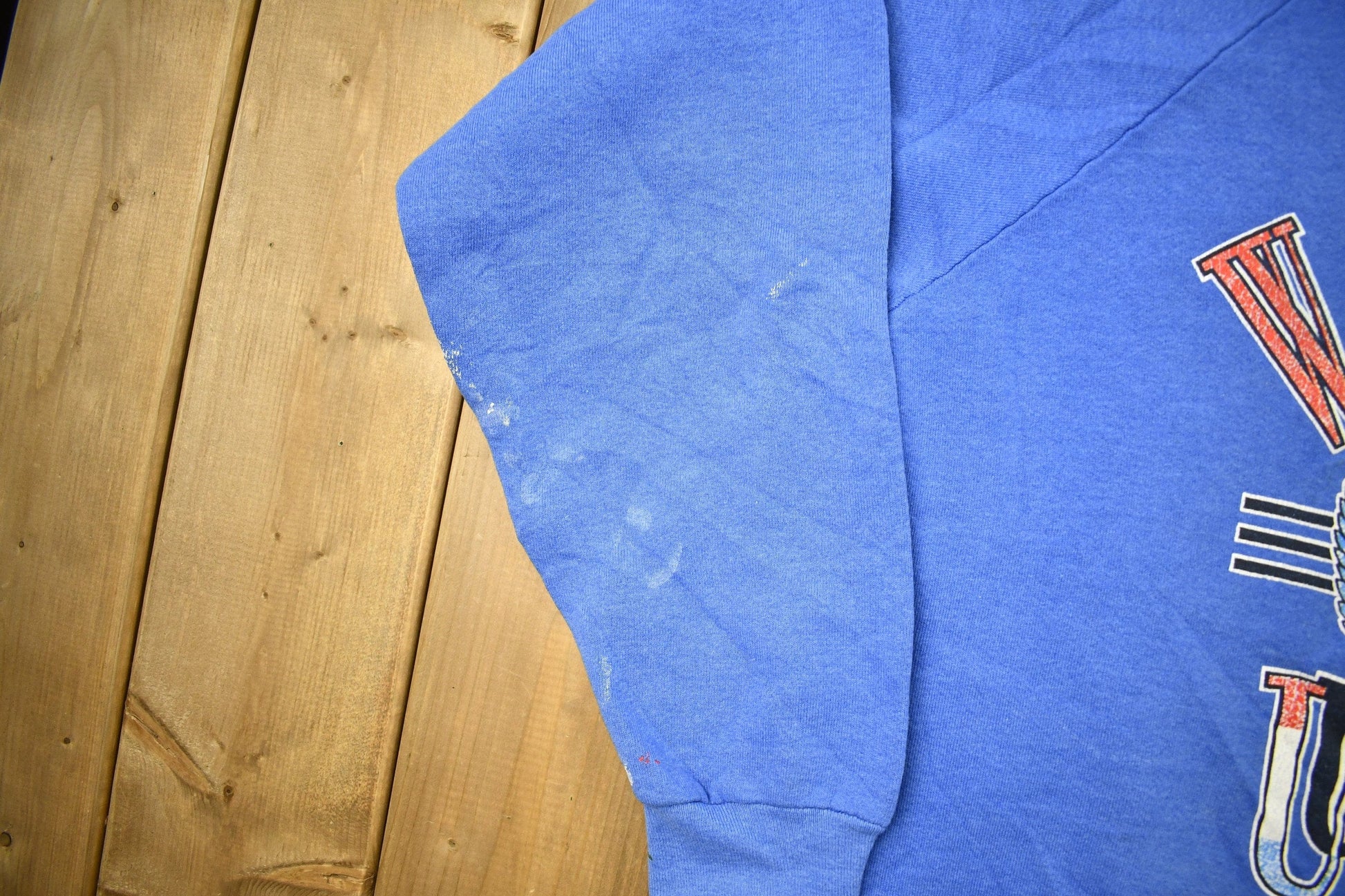 Vintage 1991 Wal-Mart USA Proud Raglan Crewneck Sweatshirt Men's Medium from propervintagecanada
