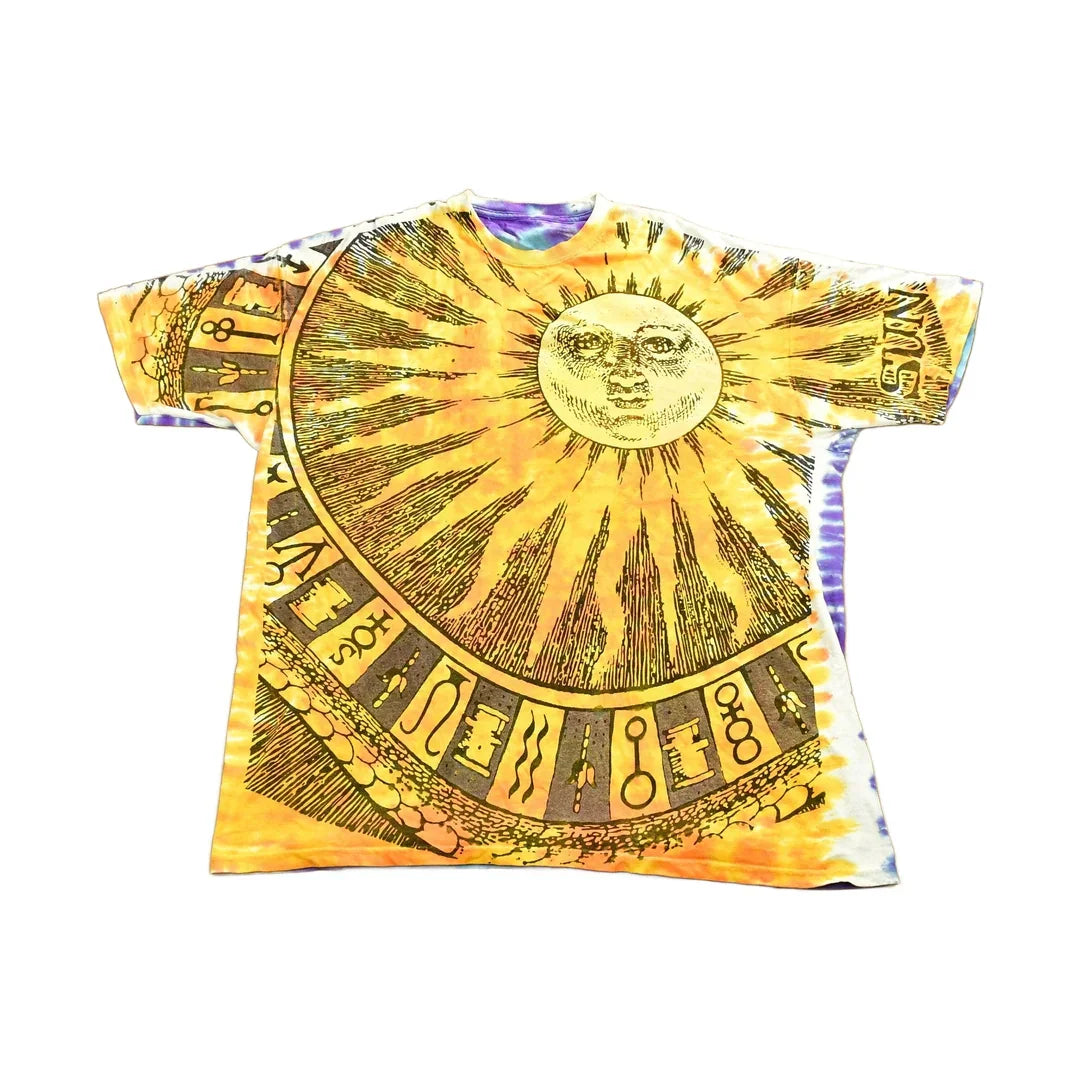Vintage 1992 Liquid Blue Sun & Moon T Shirt from propervintagecanada