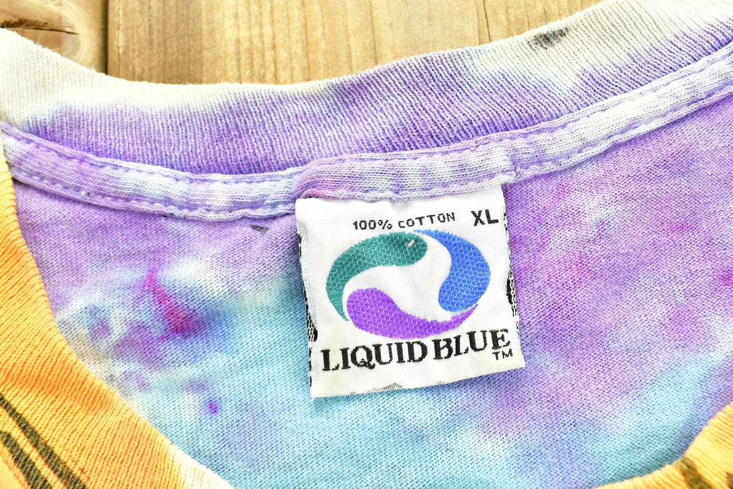 Vintage 1992 Liquid Blue Sun & Moon T Shirt from propervintagecanada