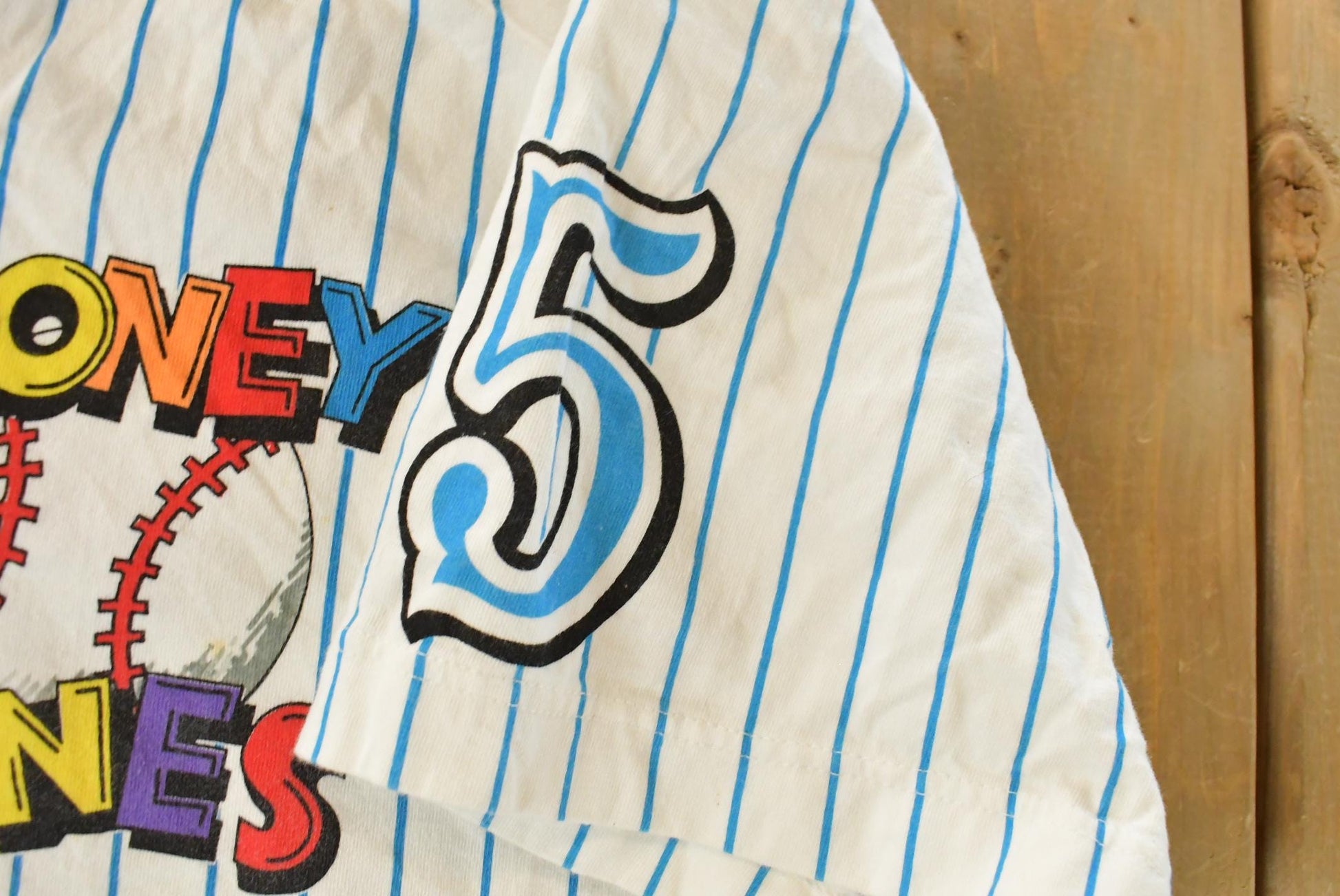 Vintage 1992 Looney Tunes Baseball Jersey Shirt Men's XL / Warner Bros / Cartoon Network / Cartoonist / American Streetwear / Bugs Bunny from propervintagecanada