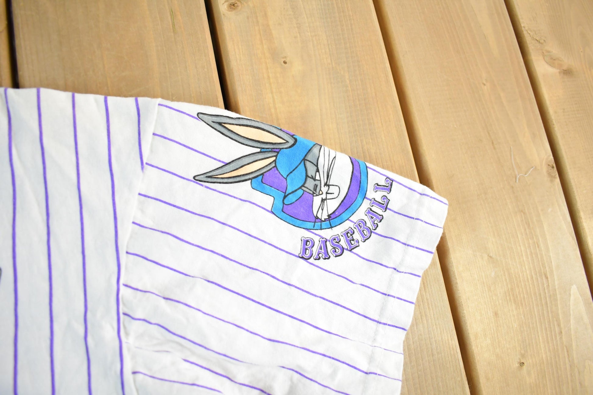 Vintage 1992 Looney Tunes Bugs Bunny Baseball Jersey Shirt Men's Medium from propervintagecanada