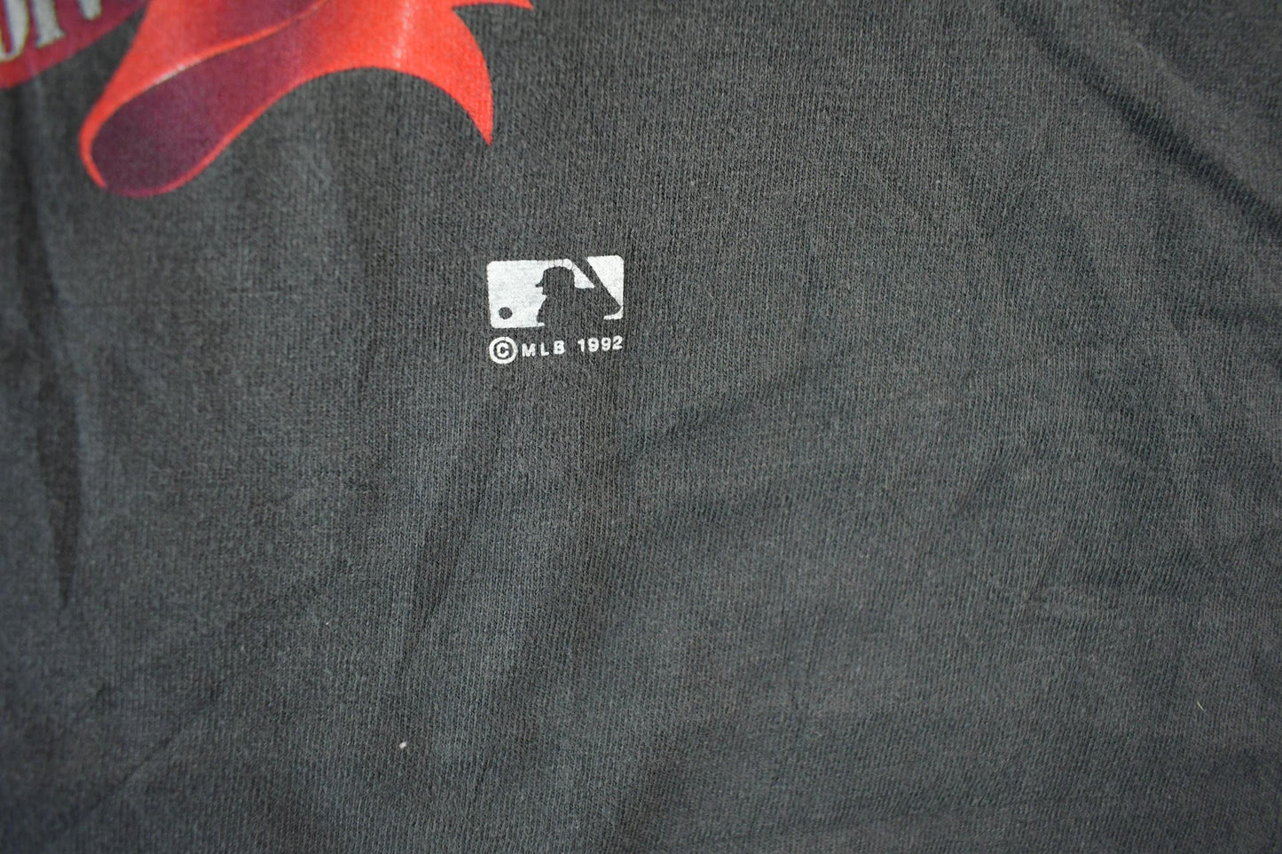 Vintage 1992 Minnesota Twins MLB Graphic T-Shirt Youth Large from propervintagecanada