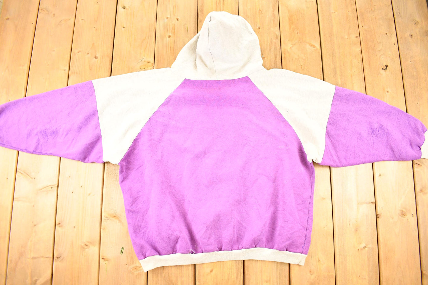 Vintage 1992 Minnesota Vikings NFL Hoodie Sweatshirt Men's L from propervintagecanada
