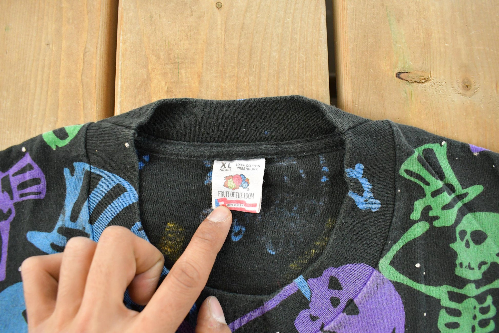 Vintage 1992 The Grateful Dead Dead Spaces All Over Print Graphic T-Shirt Men's XL from propervintagecanada