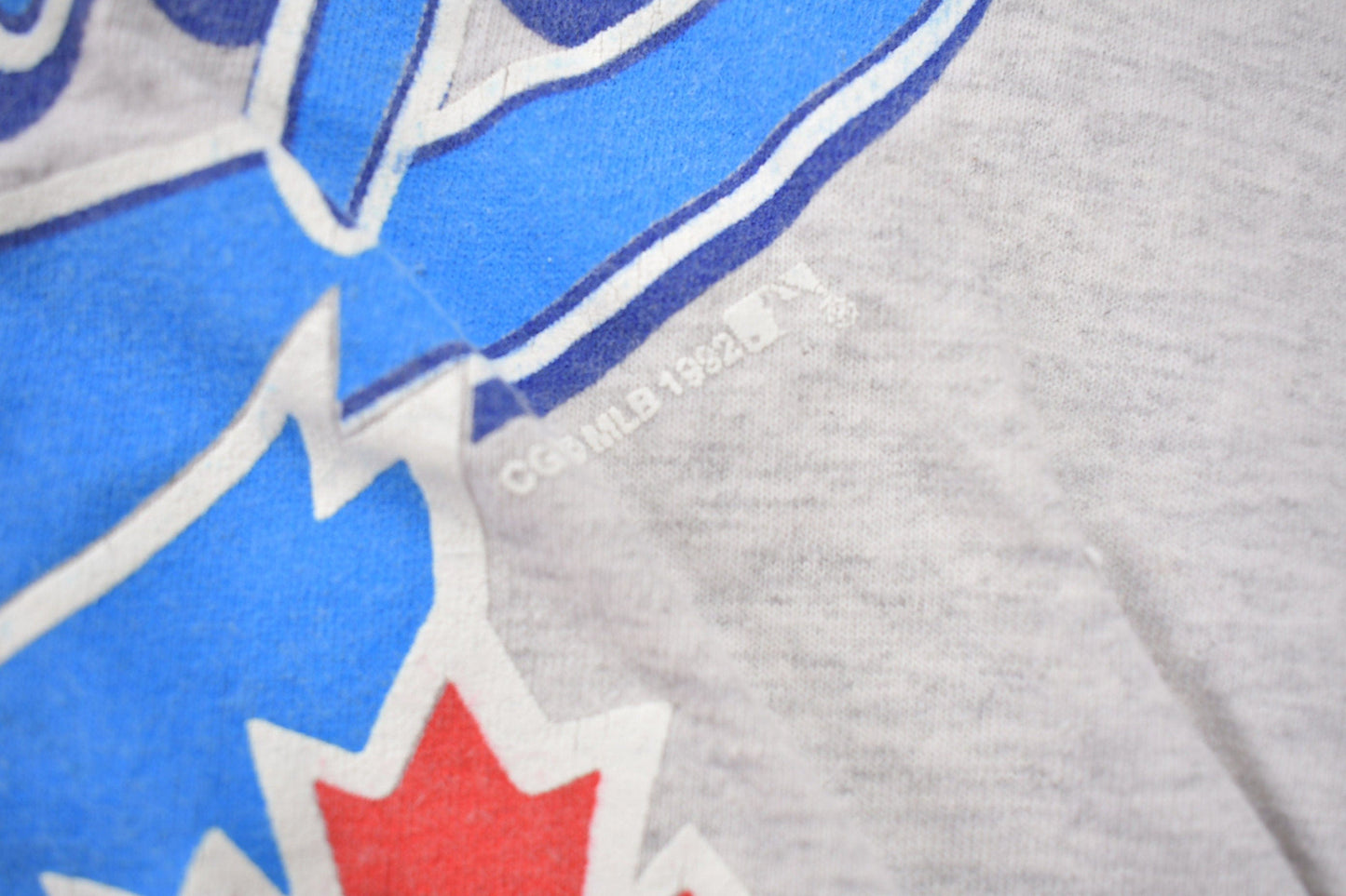 Vintage 1992 Toronto Blue Jays MLB Ringer Graphic T-shirt Men's XL from propervintagecanada