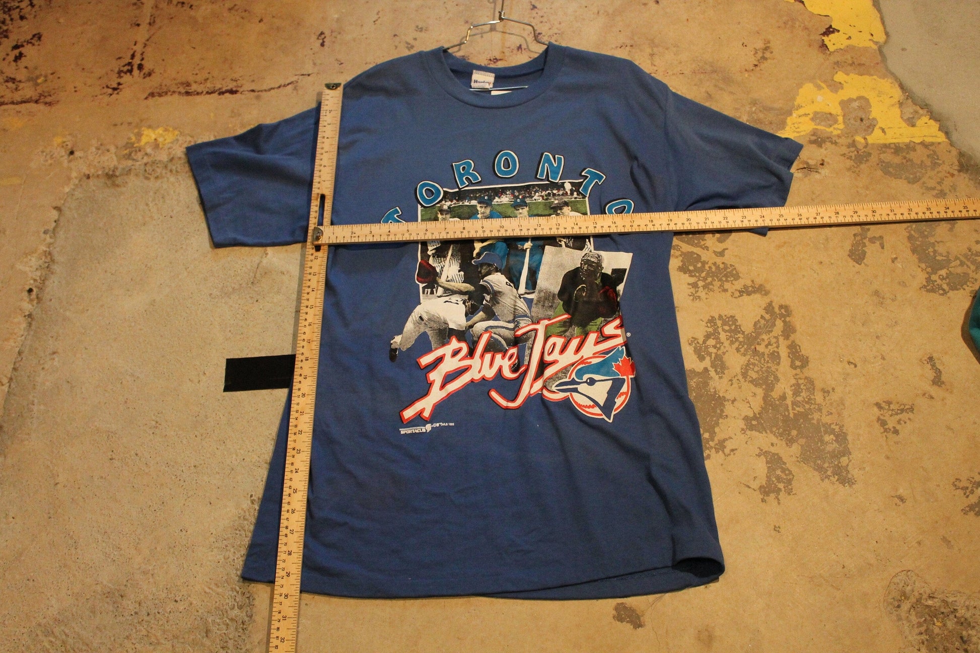 Vintage 1992 Toronto Blue Jays MLB T-Shirt Men's XL from propervintagecanada