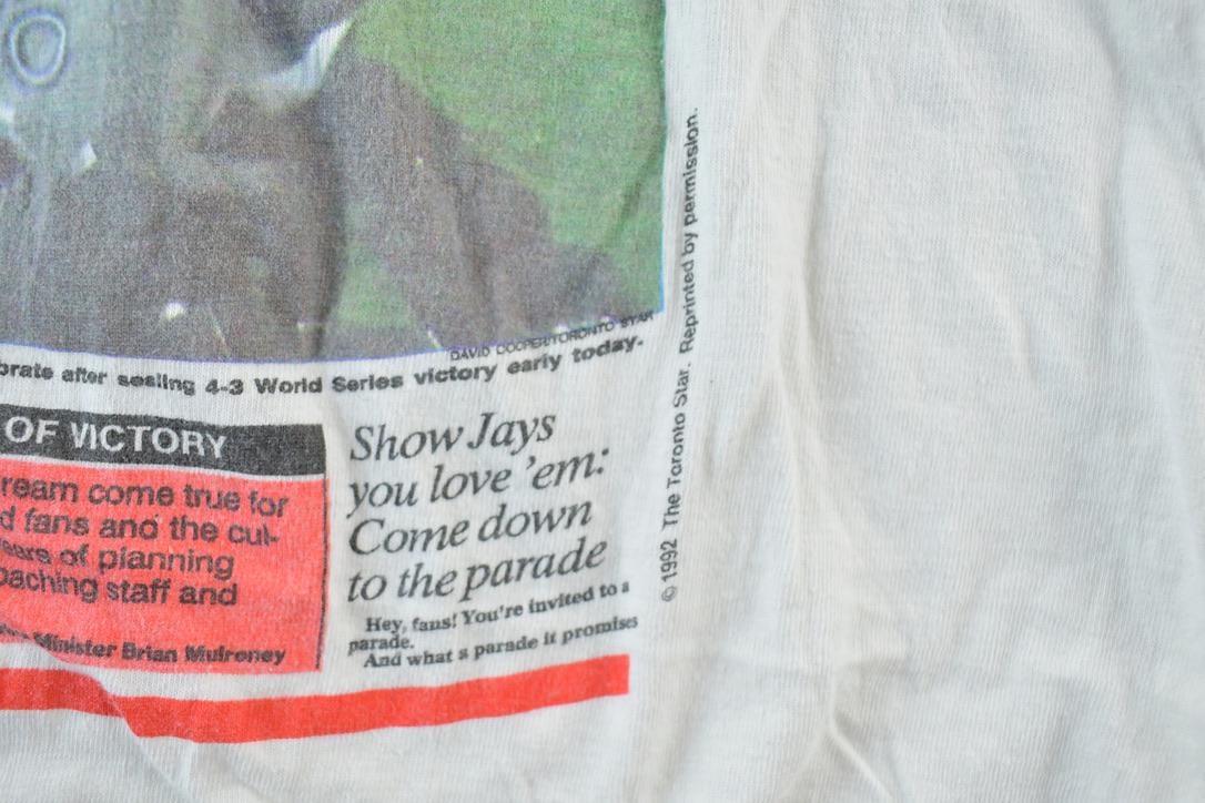 Vintage 1992 Toronto Blue Jays World Series Sunday Star MLB Graphic T-Shirt Men's Large from propervintagecanada