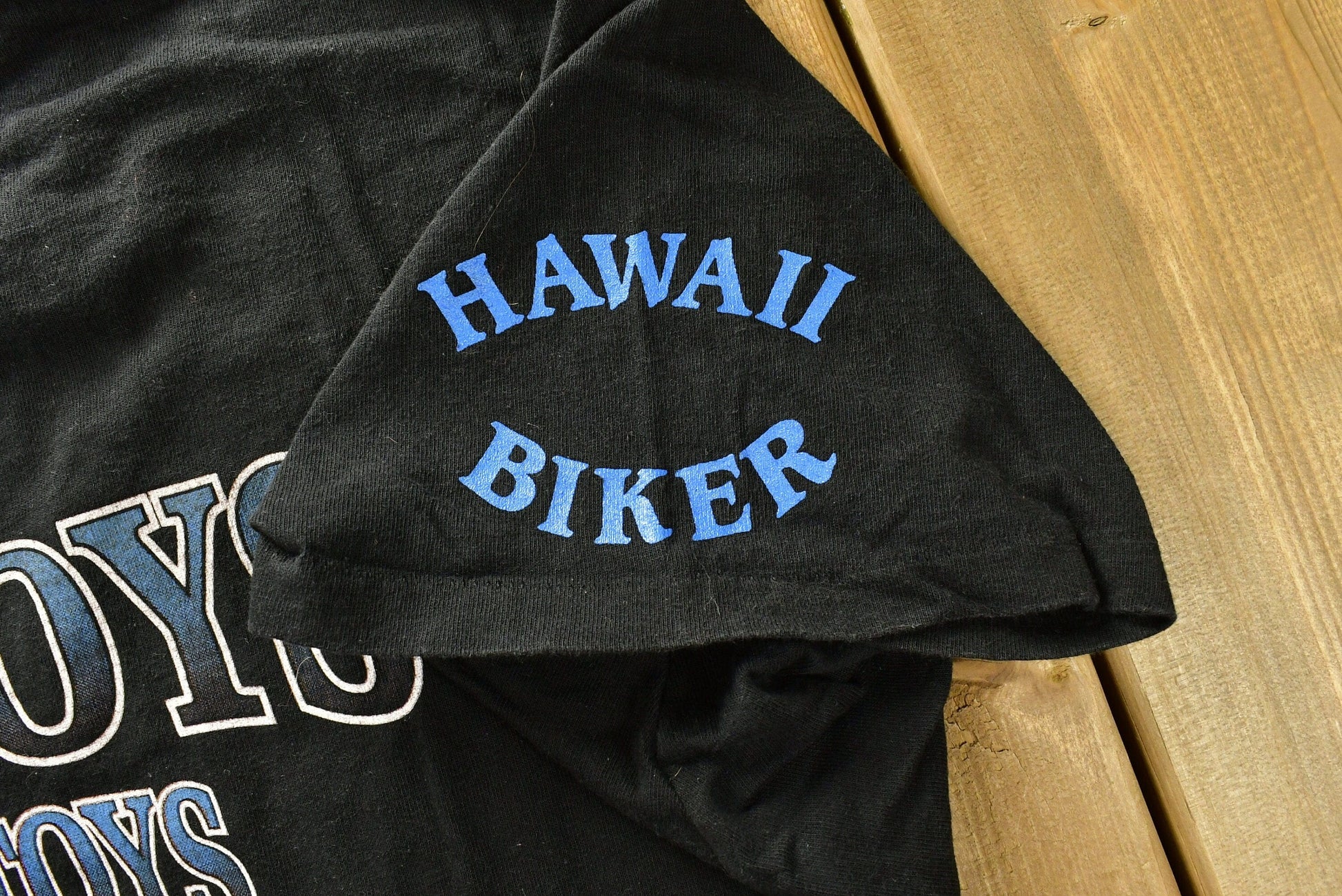 Vintage 1993 3D Emblem Hawaii Biker Loud Pipes T-Shirt from propervintagecanada