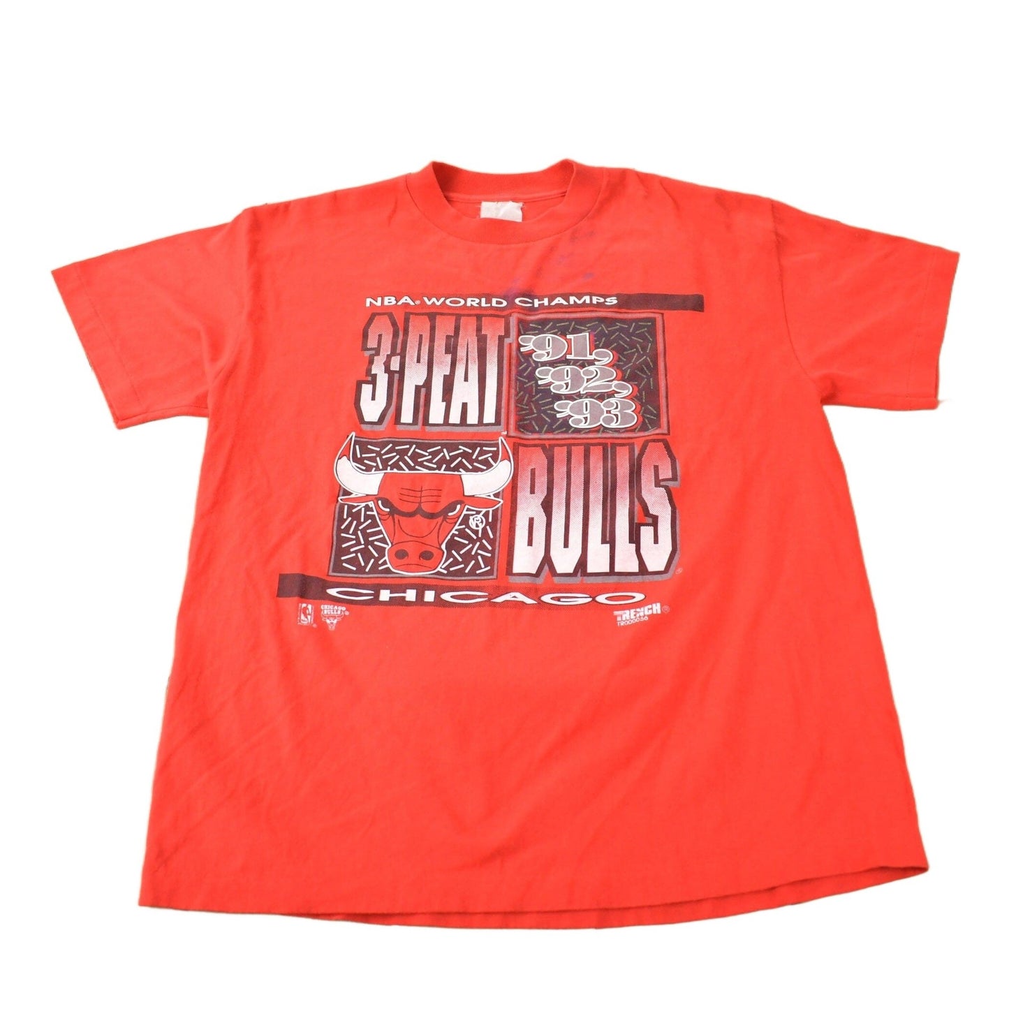 Vintage 1993 Chicago Bulls 3 Peat NBA World Champions Basketball Graphic T-Shirt Made In USA from propervintagecanada