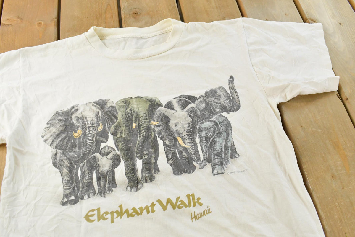 Vintage 1993 Elephant Walk Hawaii Souvenir T Shirt Mens L from propervintagecanada