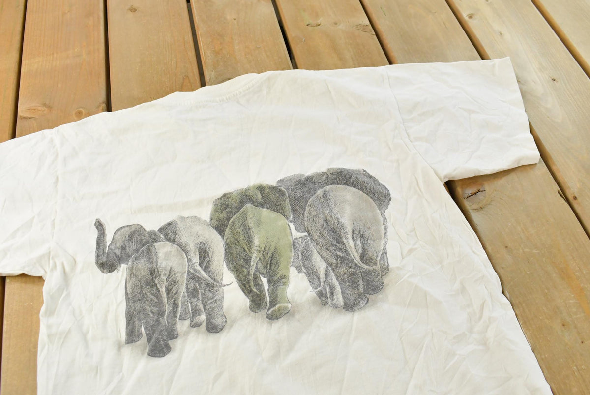 Vintage 1993 Elephant Walk Hawaii Souvenir T Shirt Mens L from propervintagecanada