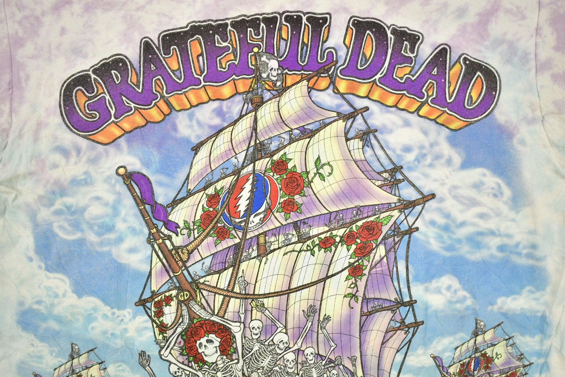 Vintage 1993 Grateful Dead Ship Of Fools All Over Print Pirate T-shirt Men's Large from propervintagecanada