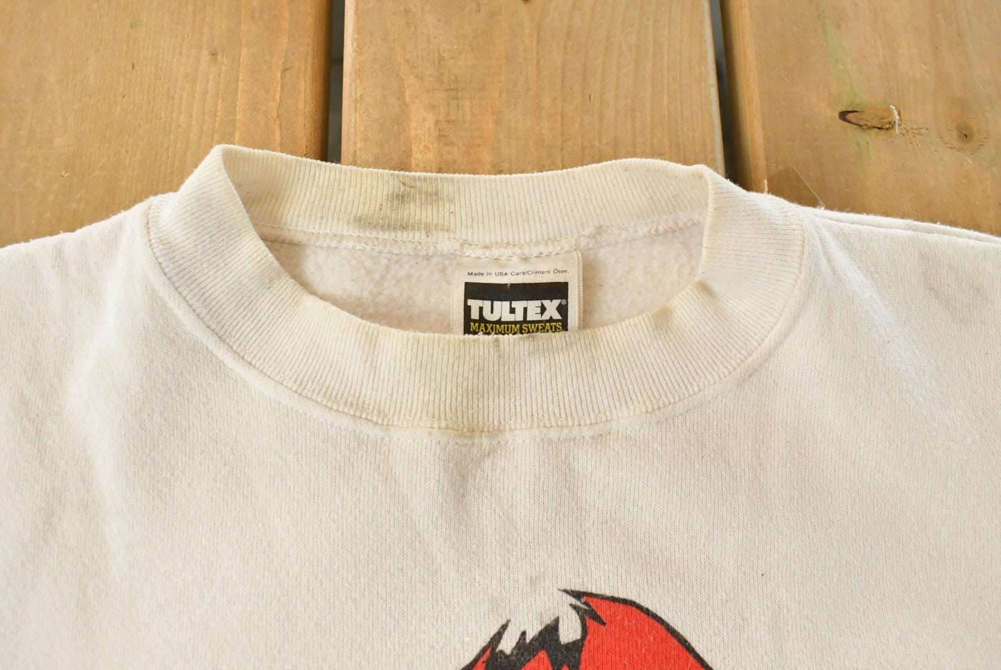 Vintage 1993 Looney Tunes Christmas Crewneck Sweatshirt Men's Large from propervintagecanada
