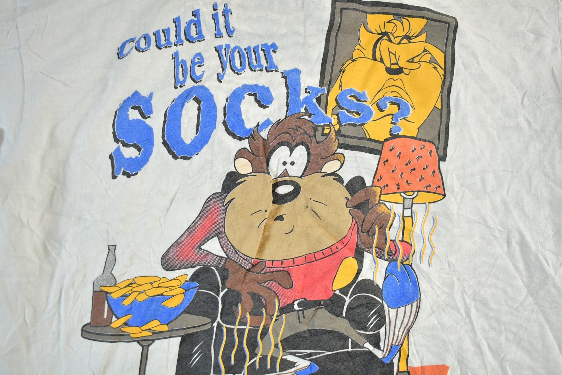 Vintage 1993 Looney Tunes Taz Tasmanian Devil Cartoon T-Shirt Men's Large from propervintagecanada