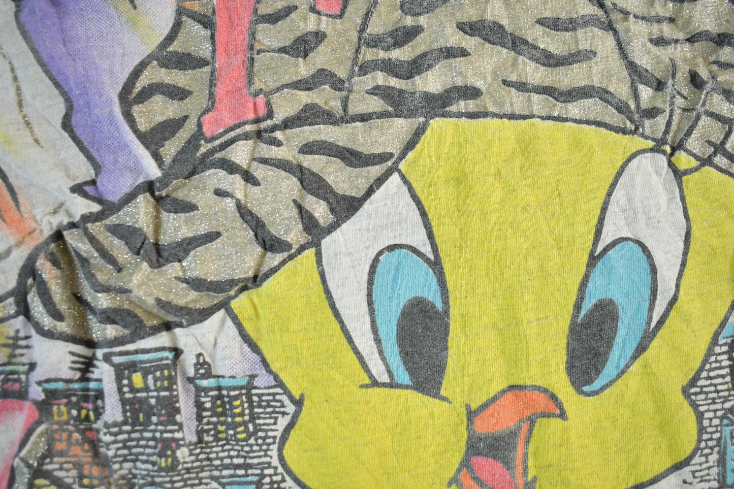 Vintage 1993 Looney Tunes Tweety Bird Cartoon T-Shirt Adult Large Men's Large from propervintagecanada