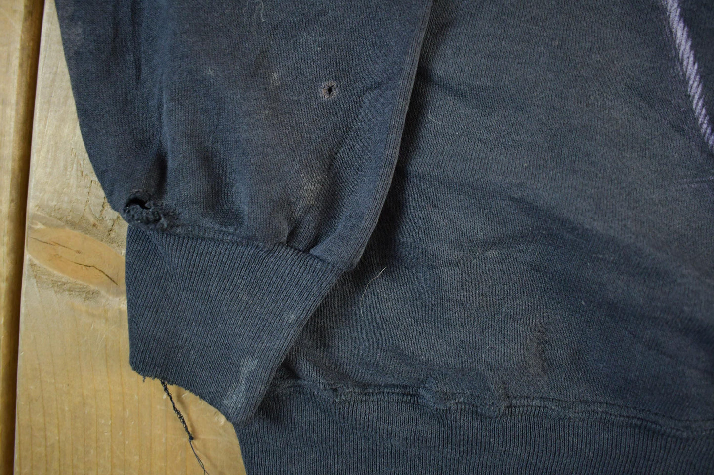 Vintage 1993 Neil Diamond Tour Crewneck Sweatshirt Men's Medium from propervintagecanada