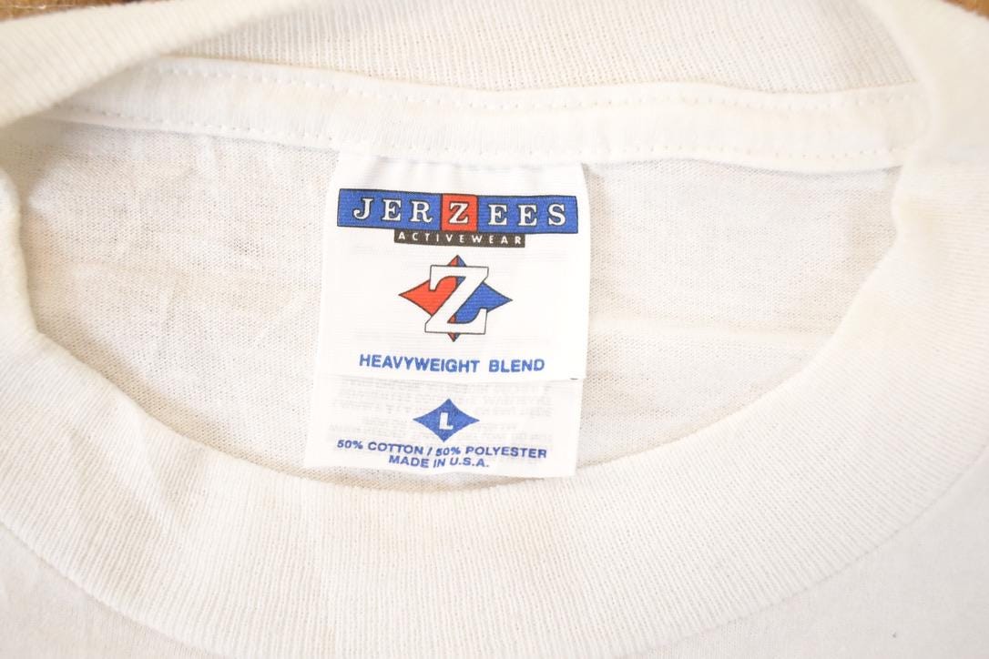 Vintage 1993 School House Souvenir Travel T-Shirt Men's L from propervintagecanada