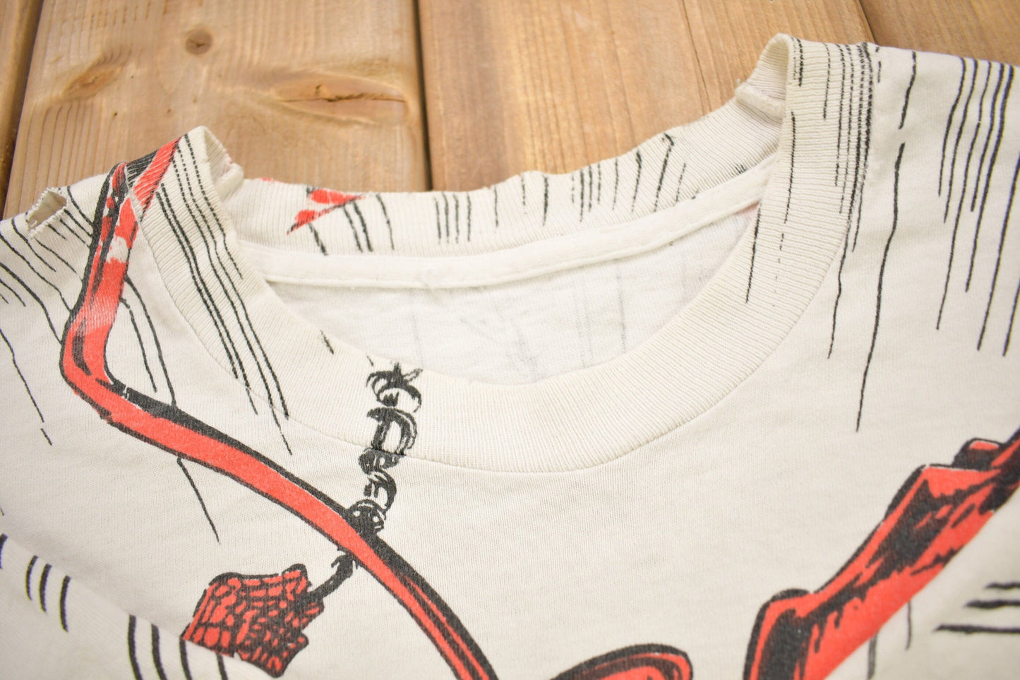 Vintage 1993 Spiderman Vs Venom Vs Carnage MARVEL Comics Mega Print T-Shirt from propervintagecanada