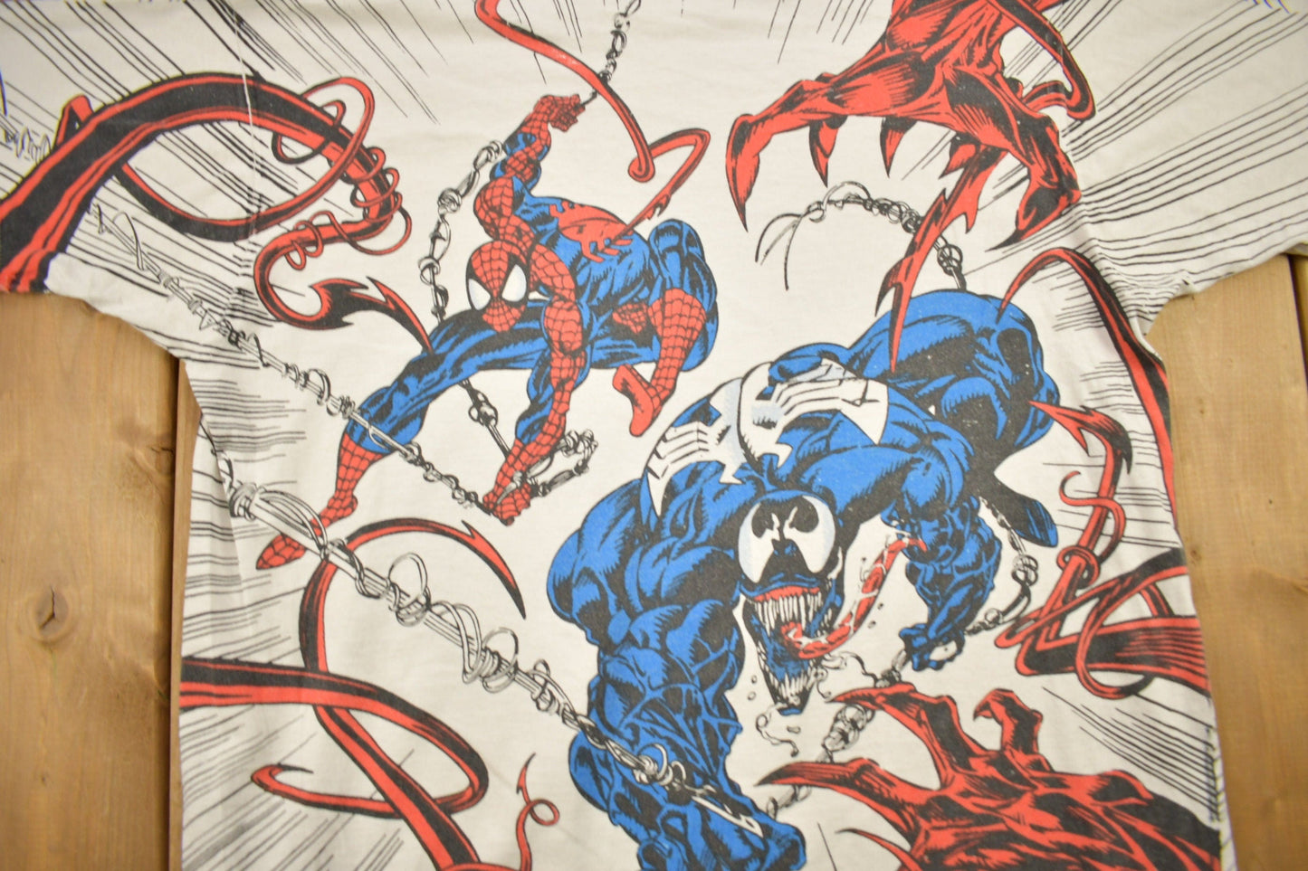 Vintage 1993 Spiderman Vs Venom Vs Carnage MARVEL Comics Mega Print T-Shirt from propervintagecanada