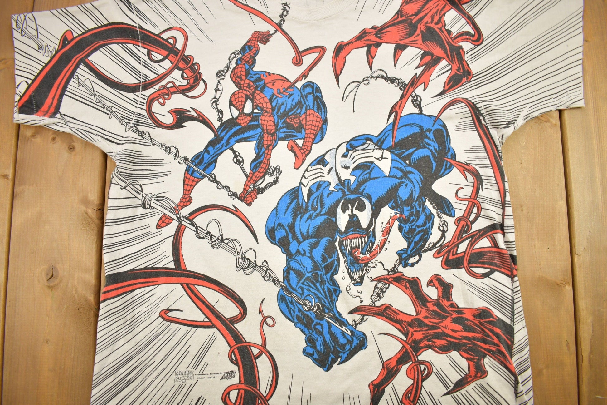 Vintage 1993 Spiderman Vs Venom Vs Carnage MARVEL Comics Mega Print T-Shirt from propervintagecanada