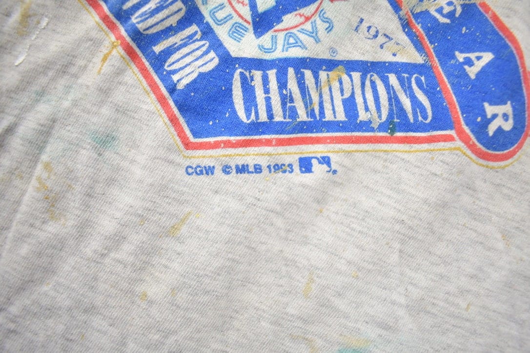 Vintage 1993 Toronto Blue Jays MLB Baseball Graphic T-Shirt Made In USA from propervintagecanada