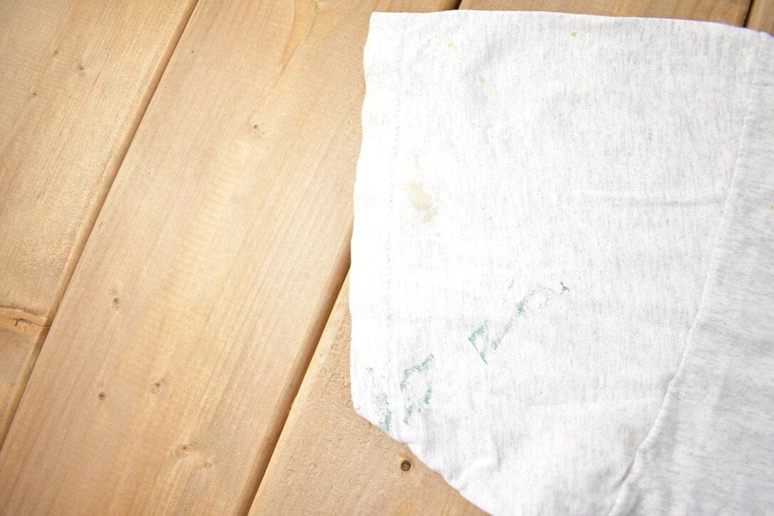 Vintage 1993 Toronto Blue Jays MLB Baseball Graphic T-Shirt Made In USA from propervintagecanada