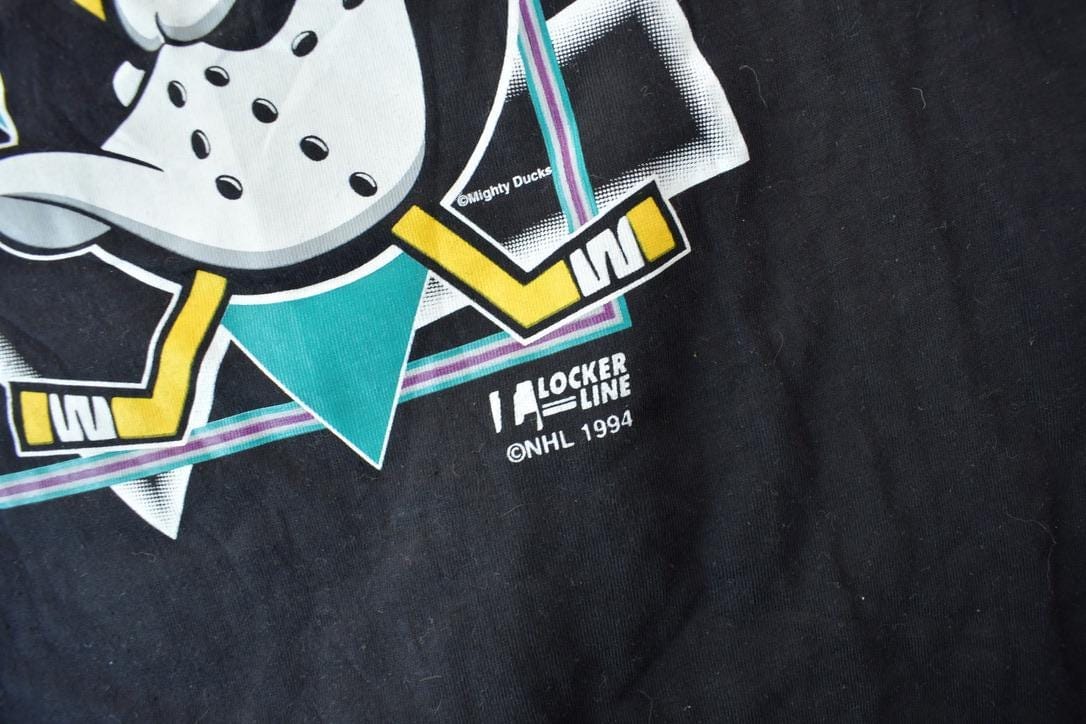 Vintage 1994 Anaheim Mighty Ducks NHL Graphic T-Shirt Men's Medium from propervintagecanada