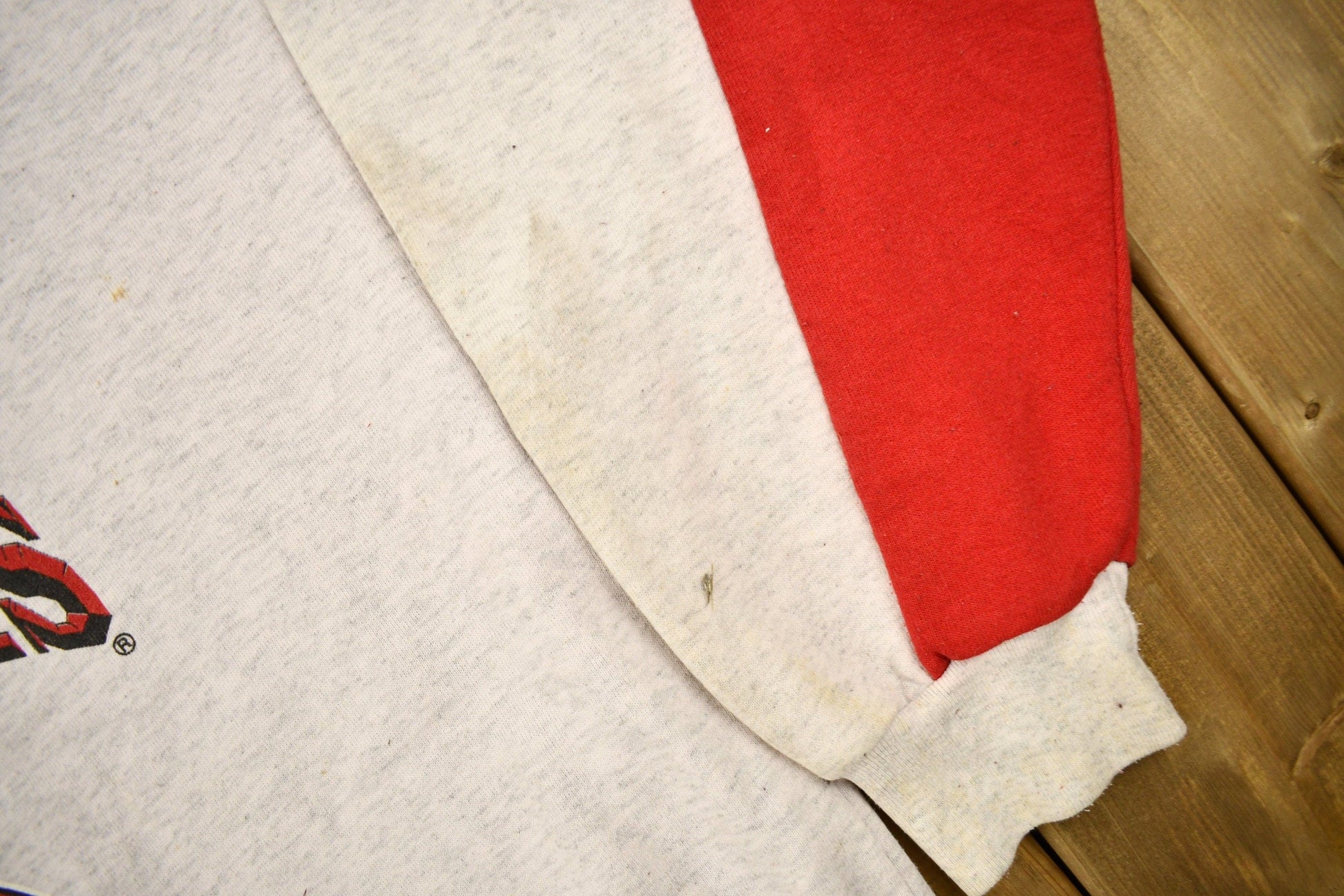 Vintage 1994 Chicago Blackhawks NHL Pullover Sweatshirt Men's Large from propervintagecanada