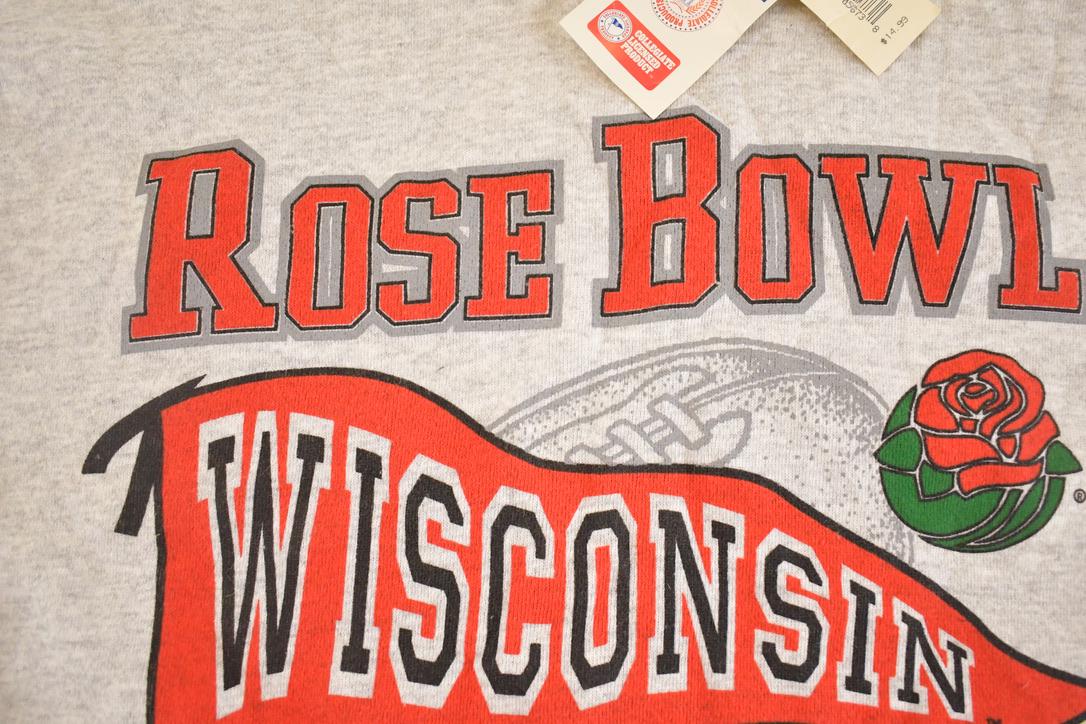 Vintage 1994 Deadstock Wisconsin Badgers Crewneck Sweatshirt Men's L from propervintagecanada