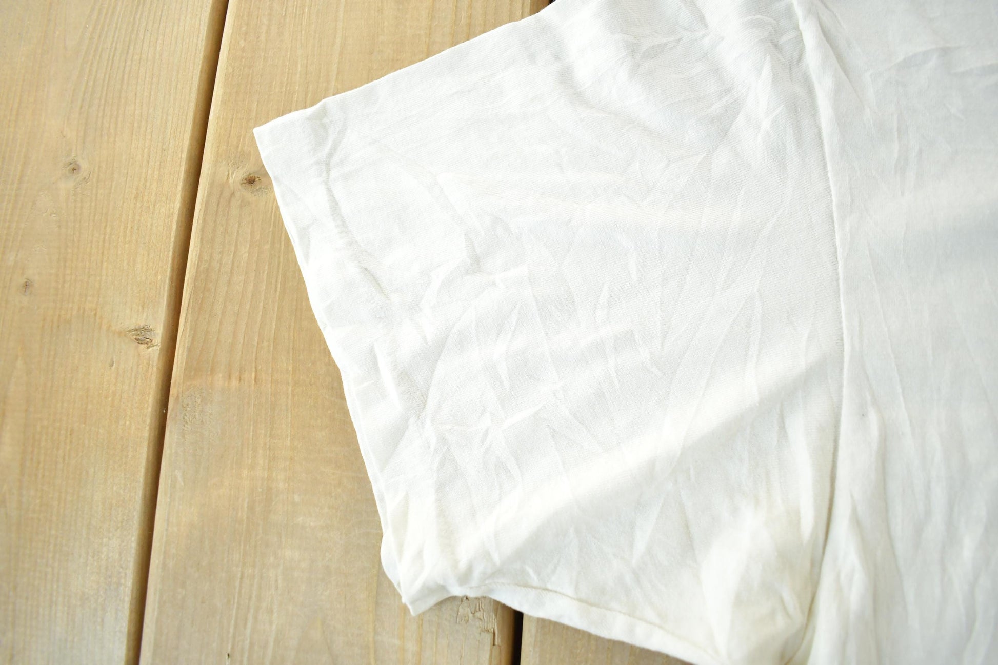 Vintage 1994 Flintstones McDonalds Graphic T-Shirt Men's XL from propervintagecanada