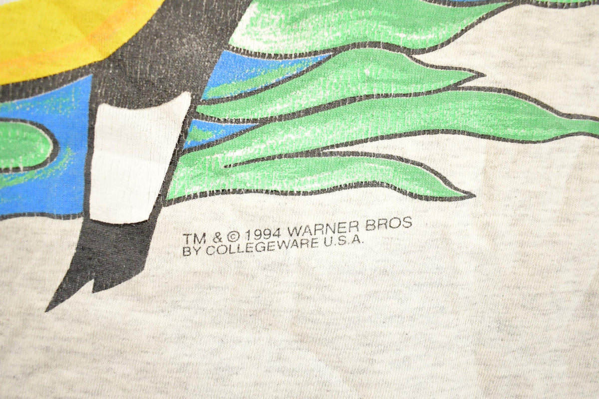 Vintage 1994 Looney Tunes Daffy Duck T Shirt Mens XL from propervintagecanada