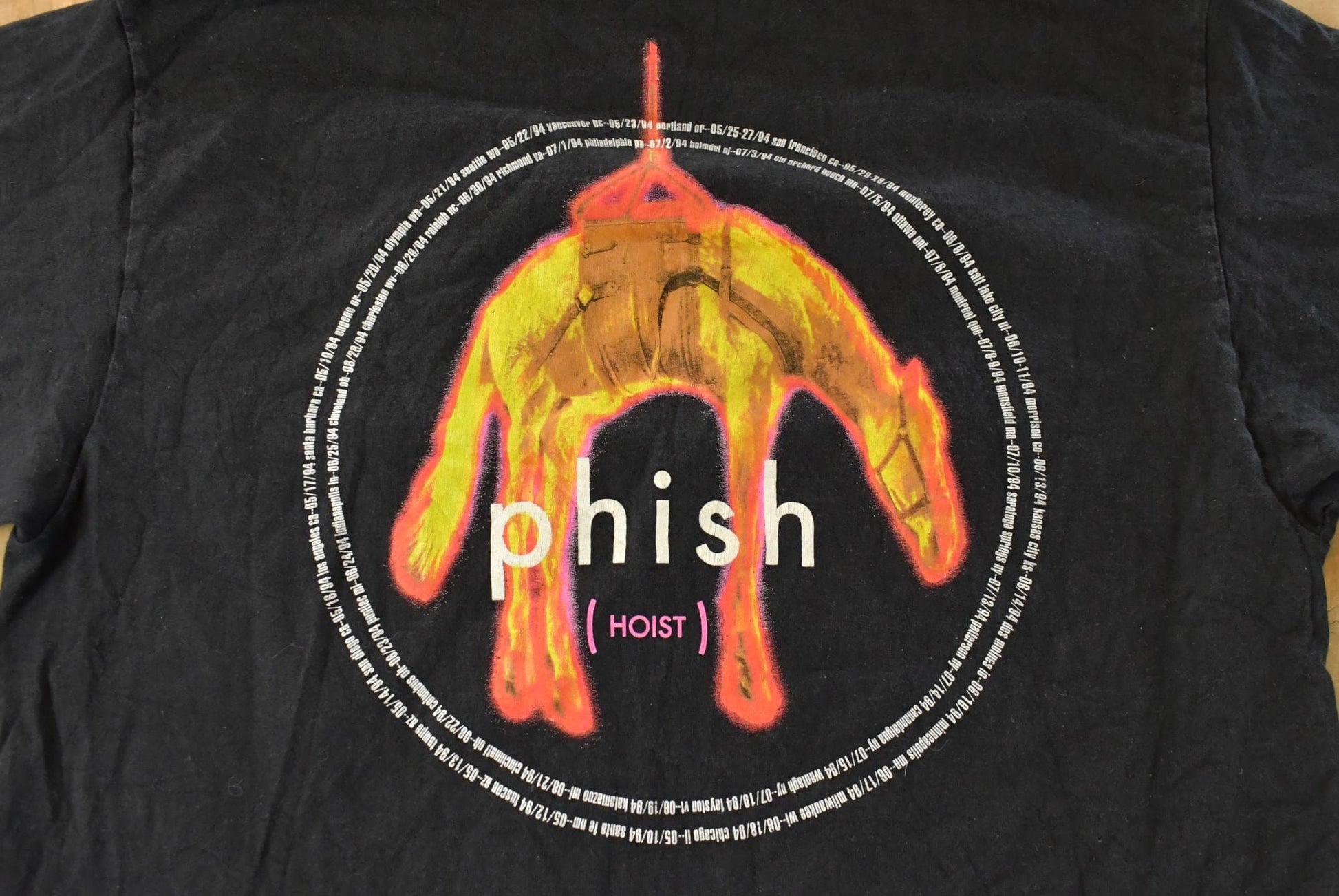 Vintage 1994 Phish Hoist Tour Graphic Band T-Shirt Men's XL / Giant Tag / Band Tee / Music Promo / Made in USA from propervintagecanada
