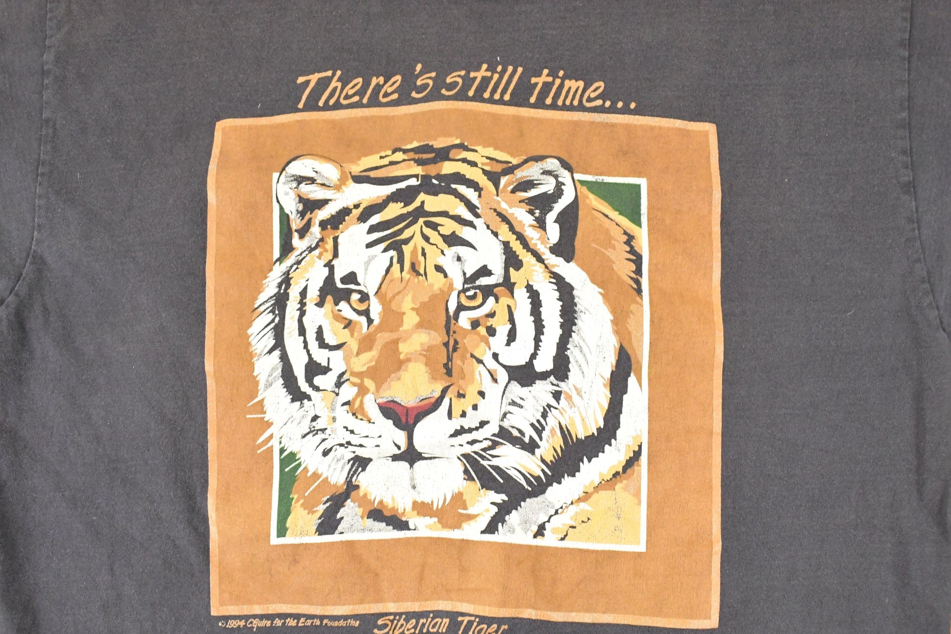 Vintage 1994 Siberian Tiger Endangered Species Souvenir Travel T-Shirt Men's M from propervintagecanada