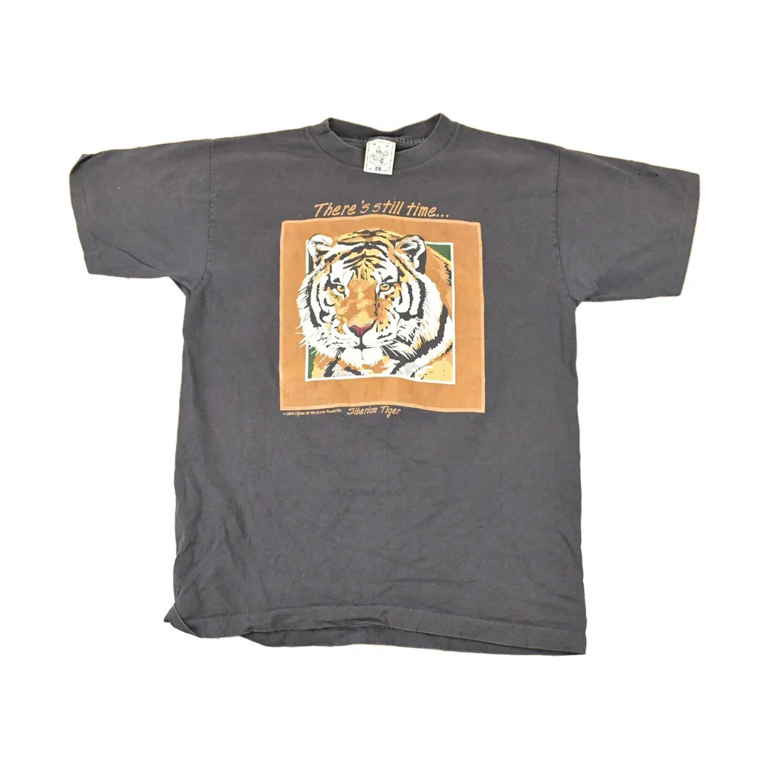 Vintage 1994 Siberian Tiger Endangered Species Souvenir Travel T-Shirt Men's M from propervintagecanada