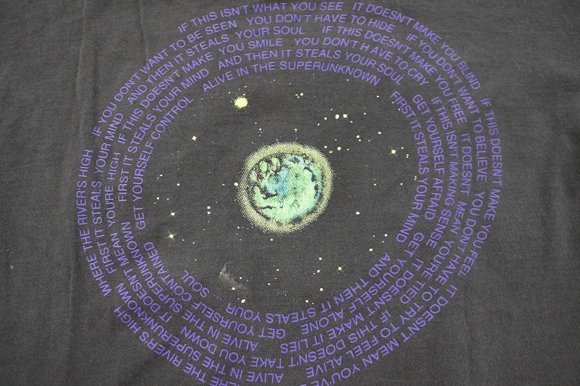 Vintage 1994 Soundgarden Super Unknown Band T-Shirt Men's XL from propervintagecanada