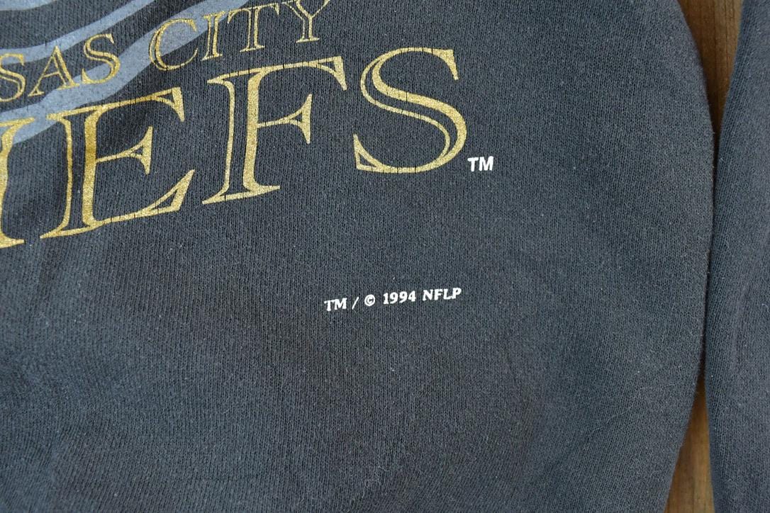 Vintage 1994 Youth Kansas City Chiefs NFL Crewneck Sweatshirt Youth M from propervintagecanada