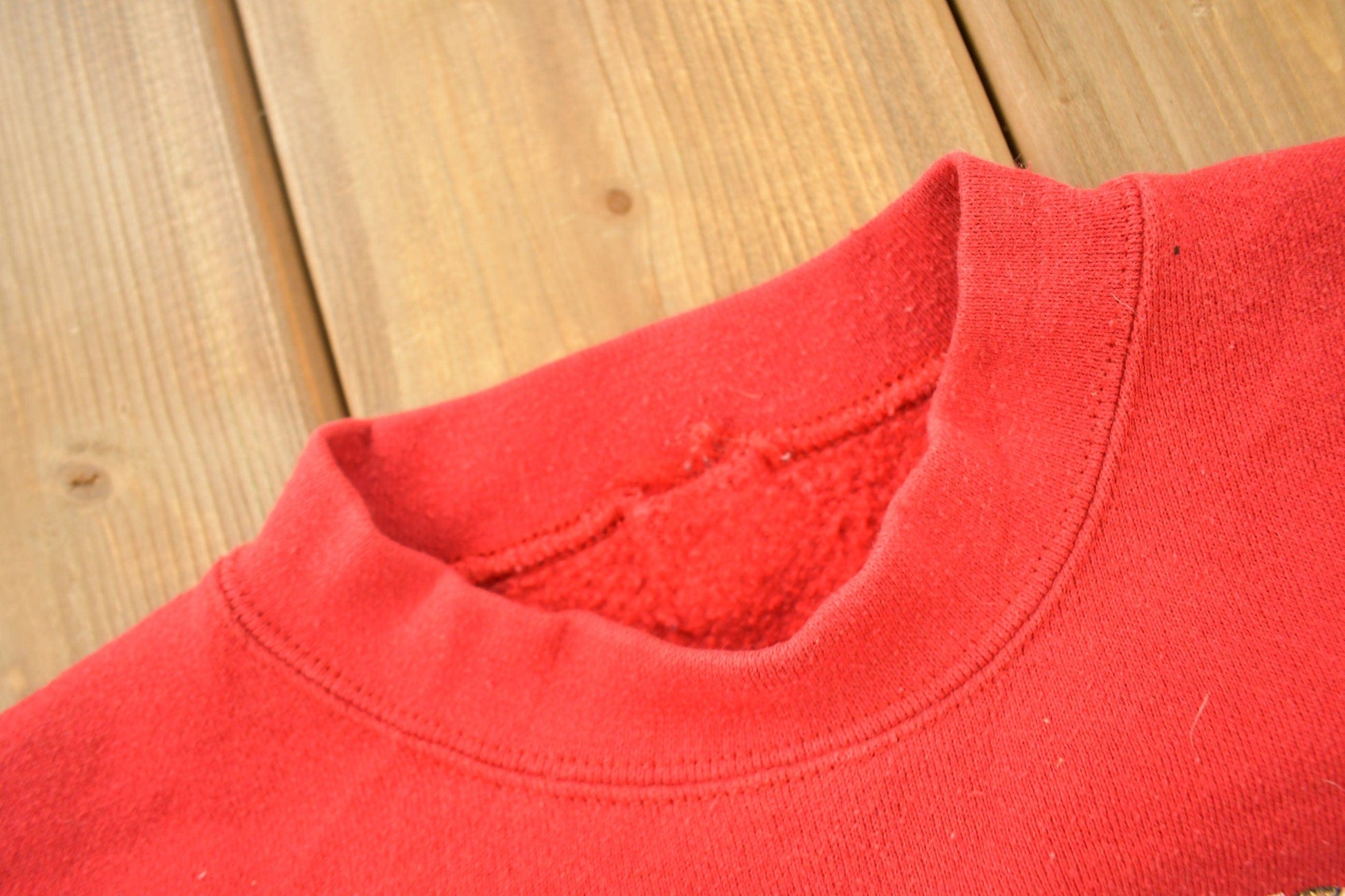 Vintage 1995 Betty Boop Christmas Theme Crewneck Men's Large from propervintagecanada