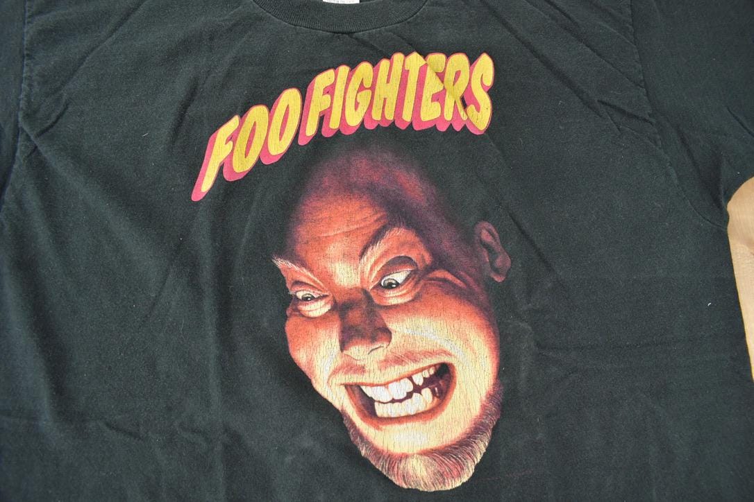 Vintage 1995 Foo Fighters Single Stitch Graphic Band Tee Made in USA Size XL from propervintagecanada