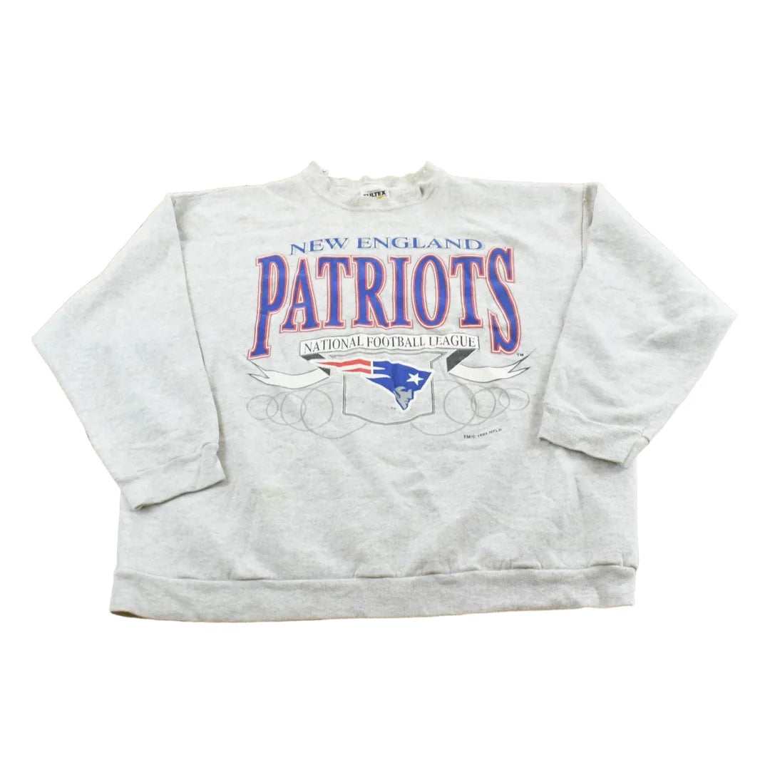 Vintage 1995 New England Patriots Crewneck Sweatshirt Men's L from propervintagecanada