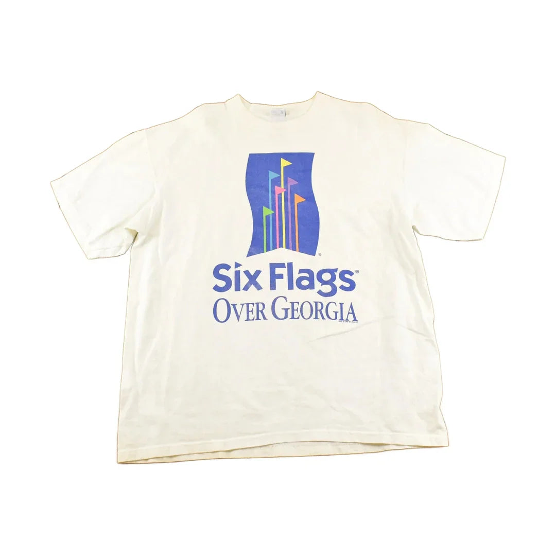Vintage 1995 Six Flags Georgia Souvenir Travel T-Shirt Men's XL from propervintagecanada