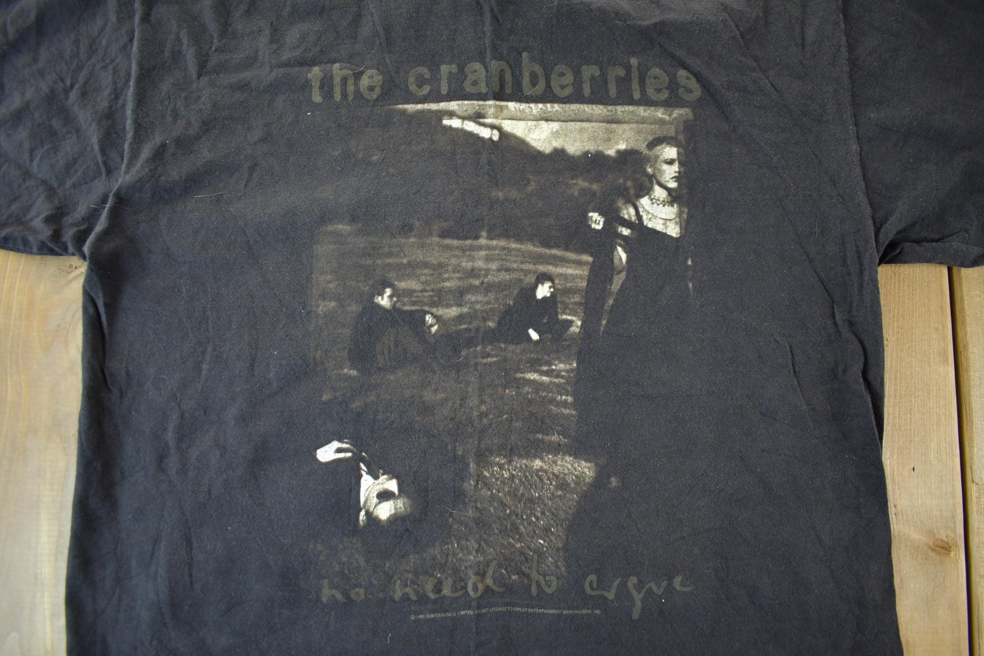 Vintage 1995 The Cranberries Tour Band T-Shirt Men's XL from propervintagecanada