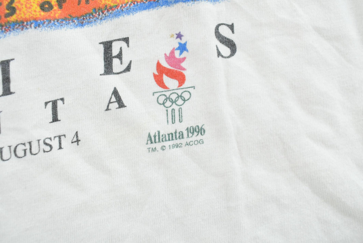 Vintage 1996 Atlanta Olympic Games American Flag Souvenir T-Shirt Men's XS from propervintagecanada