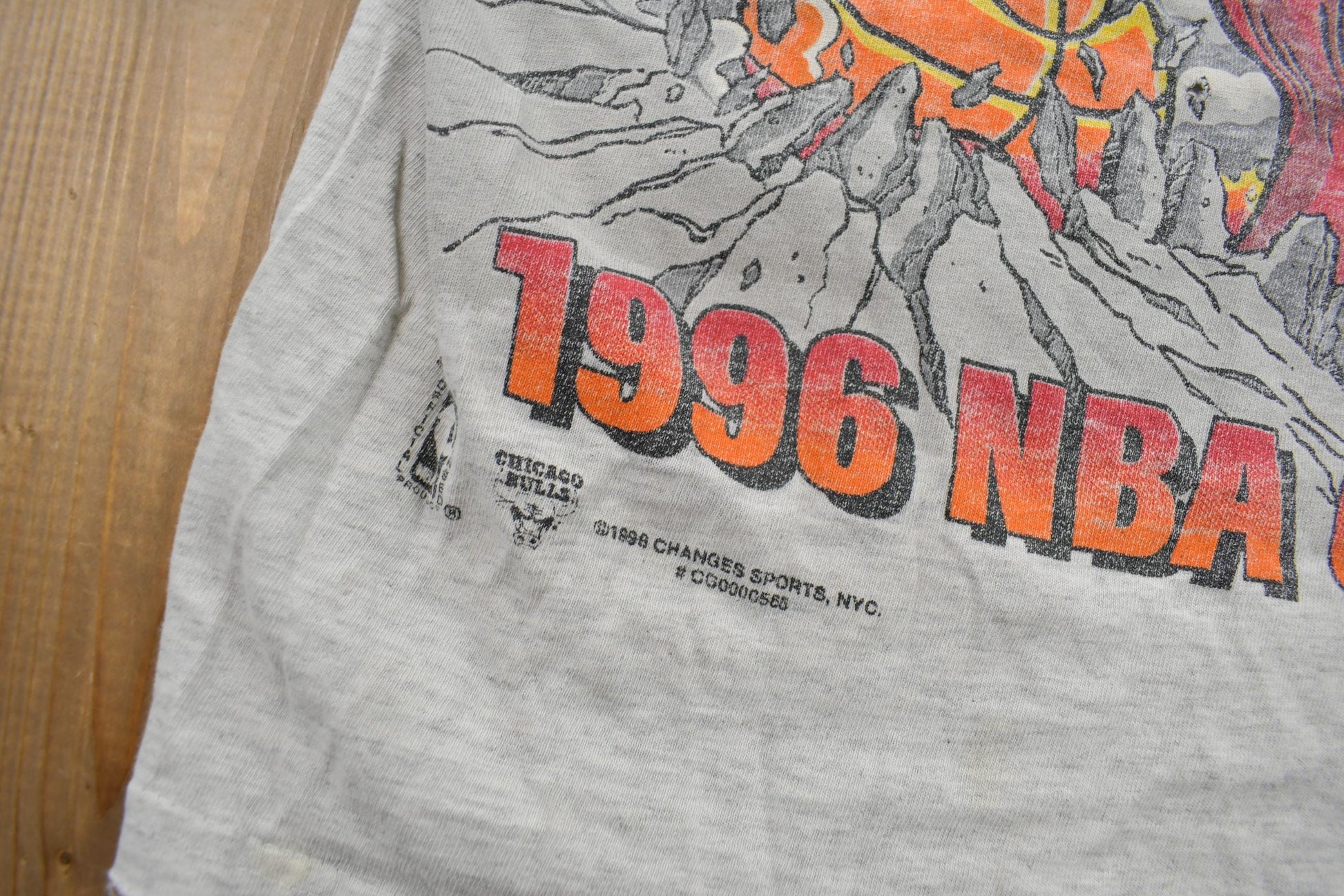 Vintage 1996 Chicago Bulls NBA Champions T-Shirt Men's Large from propervintagecanada