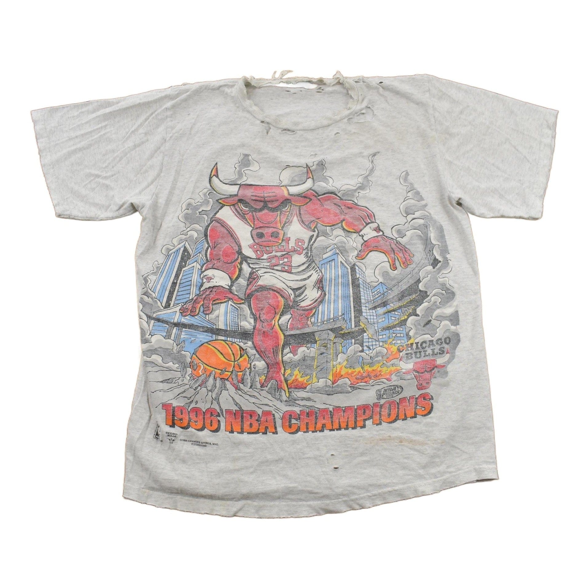 Vintage 1996 Chicago Bulls NBA Champions T-Shirt Men's Large from propervintagecanada
