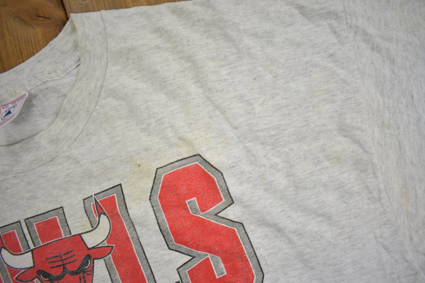 Vintage 1996 Chicago Bulls NBA Champions T-Shirt Men's XL from propervintagecanada