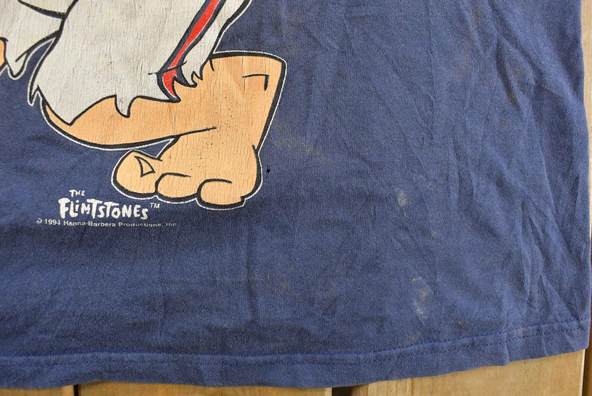 Vintage 1996 Flintstones Atlanta Braves MLB Baseball Graphic T-Shirt Men's XL from propervintagecanada
