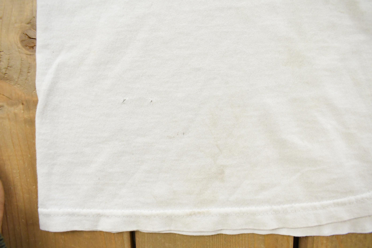 Vintage 1996 Nirvana Graphic Band T-Shirt Men's XL from propervintagecanada
