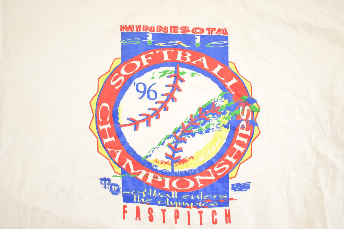 Vintage 1996 Softball Champions Souvenir Baseball T-Shirt Mens L from propervintagecanada