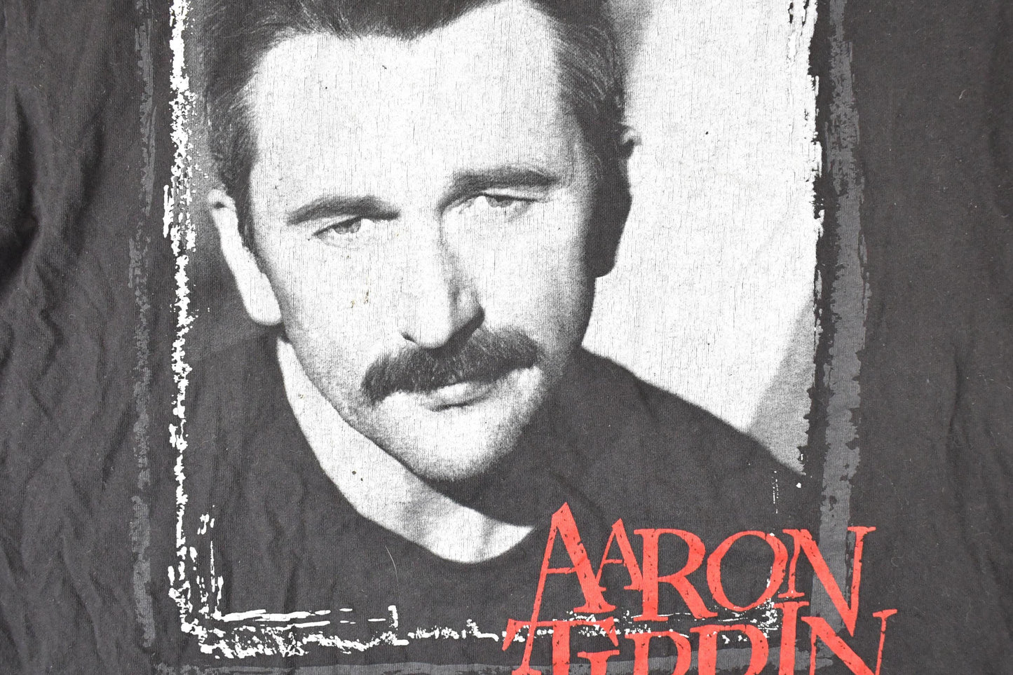 Vintage 1997 Aaron Tippin Greatest Hits Souvenir Band T-Shirt Men's M from propervintagecanada